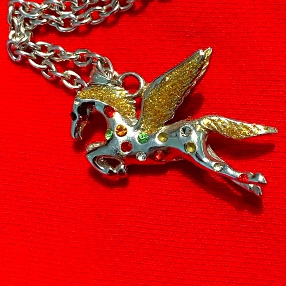 Pegasus Charm w/Chain